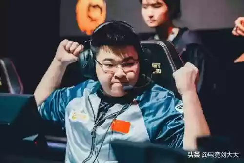 小鹿队友搭配阵容图片大全(木鹿大王最强阵容)插图2