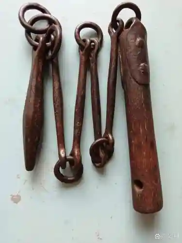 60年代锻造单手武器插图1