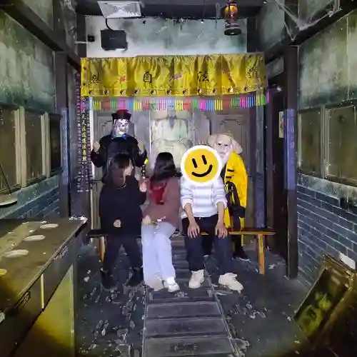 密室逃脱之僵尸攻略，僵尸密室逃脱第一关怎么解