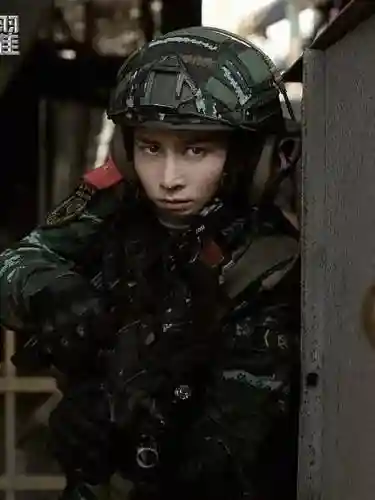 特战荣耀女兵阵容搭配，特战荣耀角色介绍插图