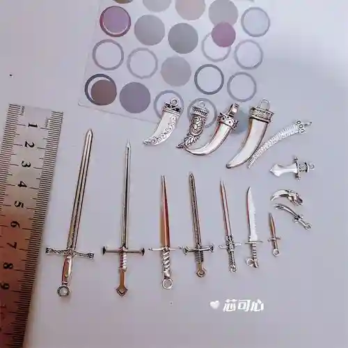 刀剑武器怎么出完美，刀剑饰品插图1
