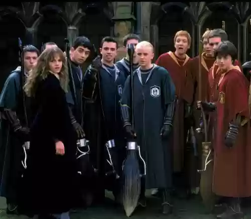 哈利波特当前主流阵容搭配,哈利波特前期最强阵容插图1 哈利波特当前主流阵容搭配,哈利波特前期最强阵容插图1